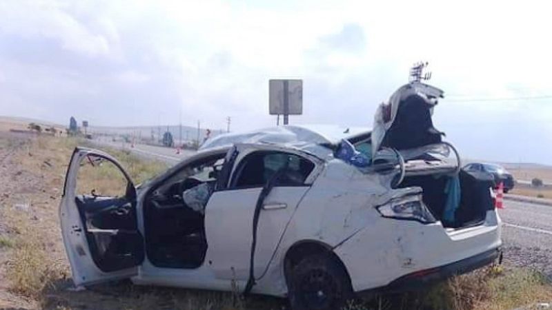 Aksaray'da otomobil devrildi