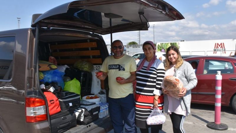 Gurbetçiler dönüş yolunda bagajları doldurdu