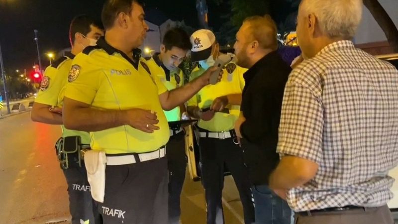 Bursa'da hem ehliyetsiz hem de alkollü yakalandı