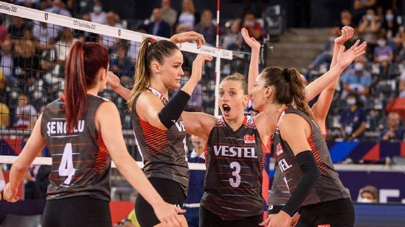 Filenin Sultanları Ukrayna'ya karşı! Türkiye-Ukrayna voleybol maçı ne zaman, saat kaçta, hangi kanalda?