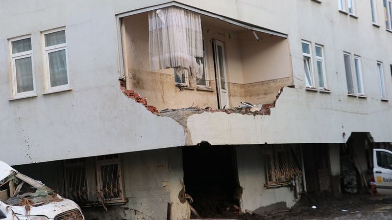 Bozkurt'ta sel sularının çekilmesiyle afetin verdiği zarar gün yüzüne çıktı