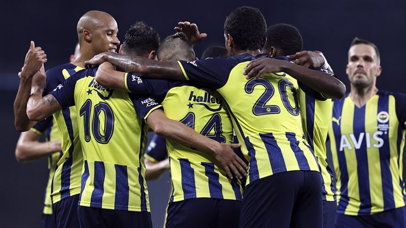 Sarı-lacivertliler galibiyet peşinde! Fenerbahçe - Antalyaspor maçı ne zaman, saat kaçta, hangi kanalda?