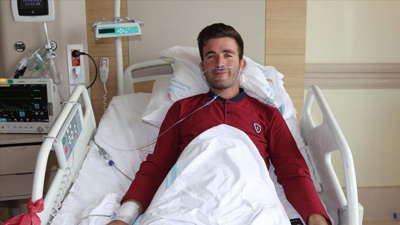 Erzurum'da koronavirüsü atlatan gençten aşı çağrısı