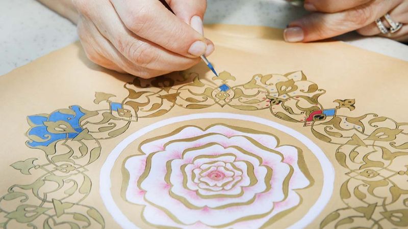 Altınla nakış nakış işlenen sanat: Tezhip