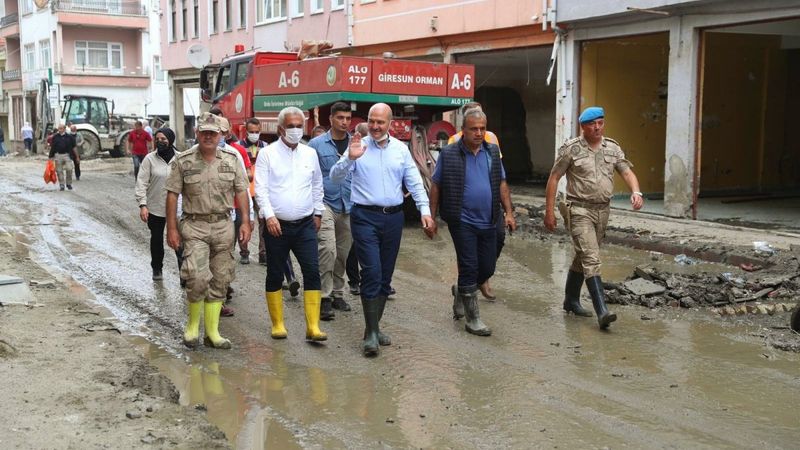 Süleyman Soylu Bozkurt’ta: 20 bin kamyon daha çamur taşınacak
