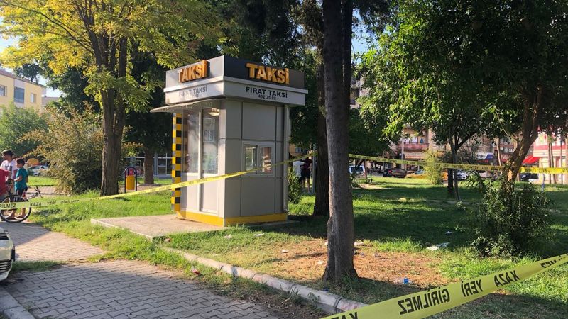 İzmir'de parkta husumetlisi tarafından öldürüldü