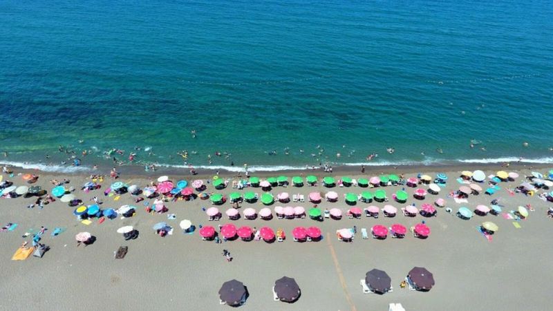 Düzce'de plajlar doldu