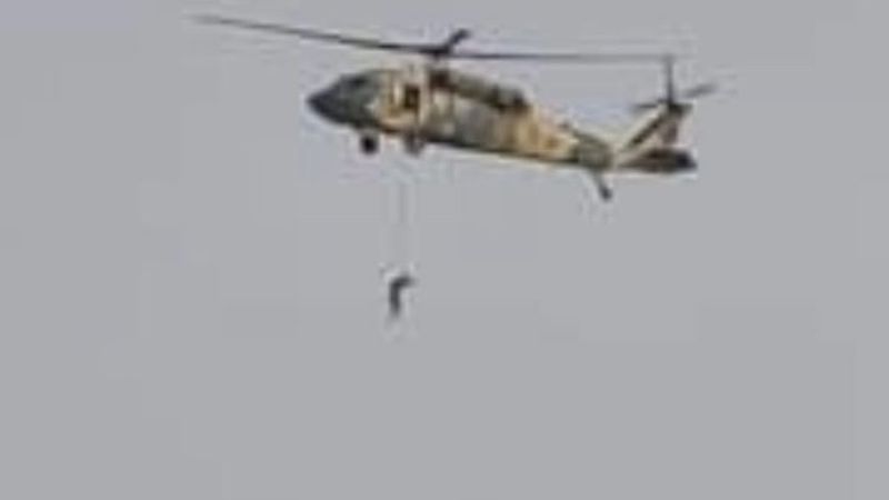 Taliban Amerika'ya çalışan Afganları ABD'ye ait helikopterlerle asıyor iddiası