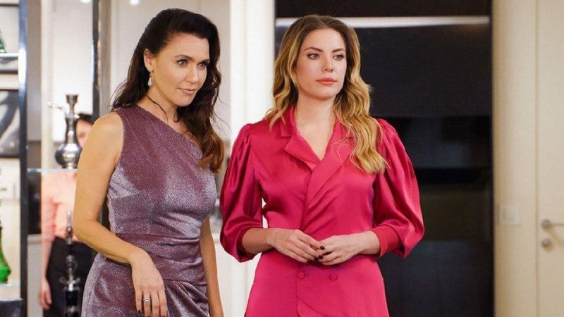 Yasak Elma dizisinden kimler gitti, kimler geldi? İşte Yasak Elma dizisinin yeni kadrosu..