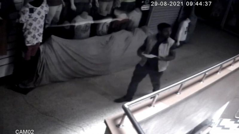 Zonguldak'ta akli dengesi yerinde olmayan şahıs 2 dükkanı soydu