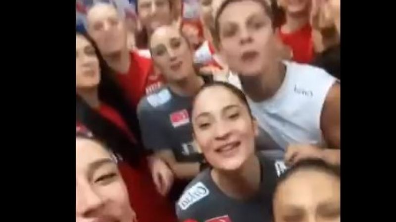 Filenin Sultanları'ndan şarkılı kutlama