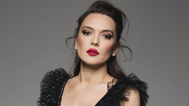 Demet Akalın Filenin Sultanları için Spor Bakanlığı'na seslendi! Bisküvili videosu olay oldu