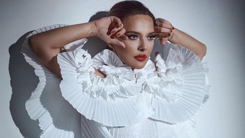 Demet Akalın'dan kıskançlık itirafı: Sinirden ellerim titredi...