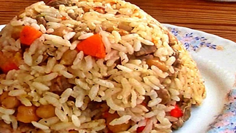 Düğün sofralarından gelen lezzet: Özbek pilavı tarifi