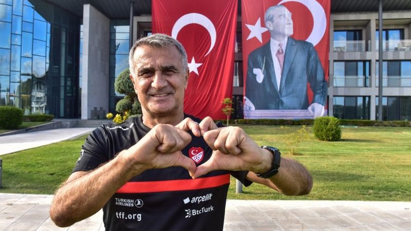 Şenol Güneş Milli Takım'a veda etti