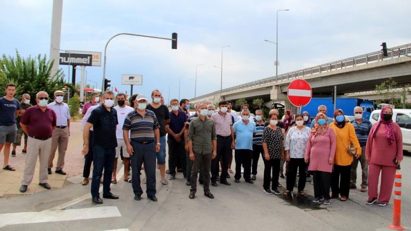 Antalyalılar yolun tek yöne düşürülmesine tepki gösterdi