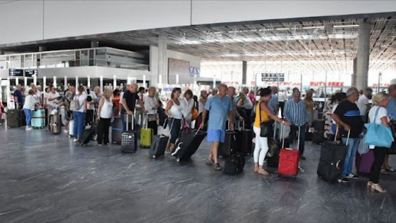 İngiltere, Türkiye'yi kırmızı listeden çıkardı