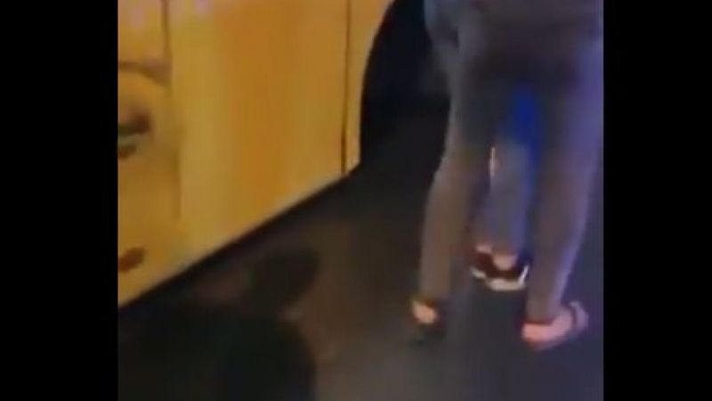 İstanbul'da İETT otobüsünün tekerleği yerinden fırladı