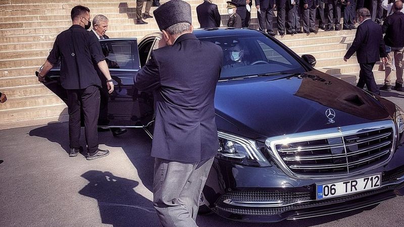 Mansur Yavaş'ın makam araçlarına binmiyorum sözleri gündemde