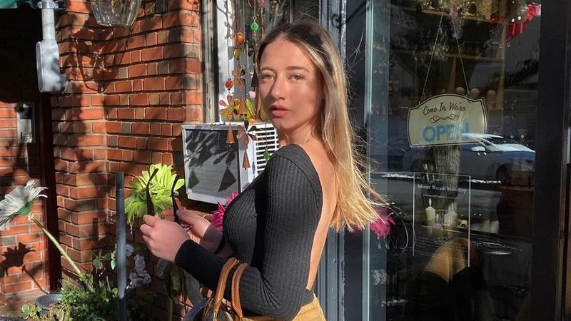 Survivor Aleyna Kalaycıoğlu, aşkı Survivor'da buldu! Acun Ilıcalı'nın sağ koluyla görüntülendi