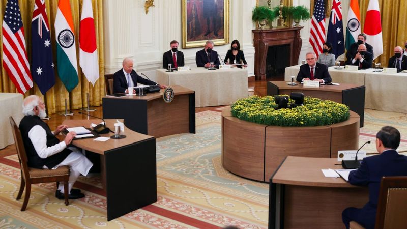 Joe Biden, Japonya Başbakanı Yoşihide ile görüştü