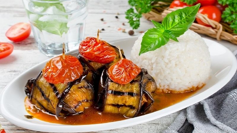 Patlıcan tutkunlarına: İslim kebabı tarifi
