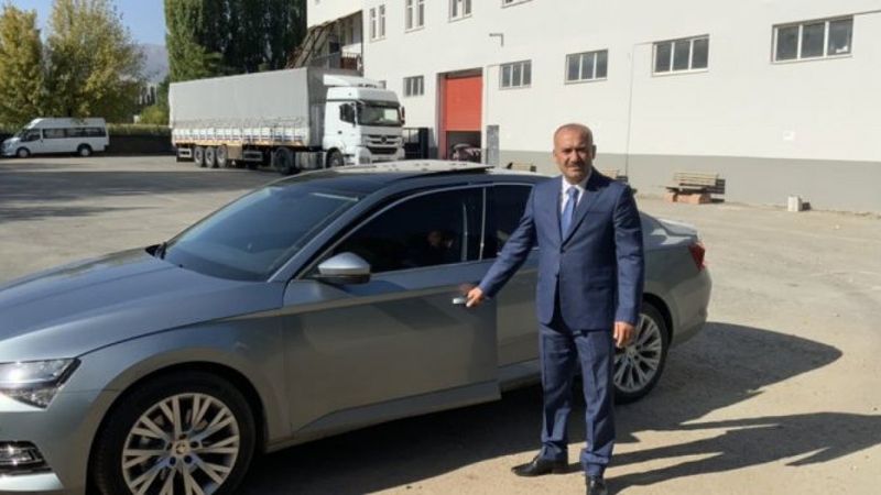 Sungu Belediye Başkanı'nın yeni makam aracı paylaşımı