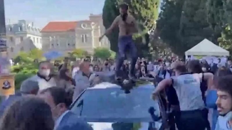 Boğaziçi Üniversitesi'nde gözaltına alınanlardan 2'si tutuklandı