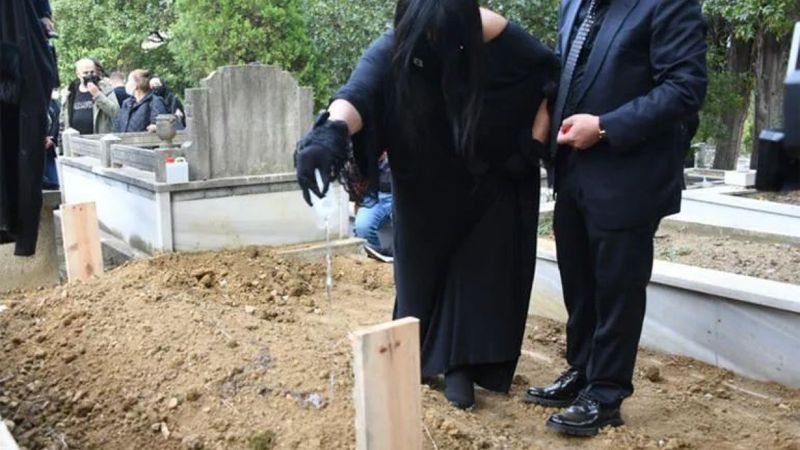 Bülent Ersoy'un acı günü