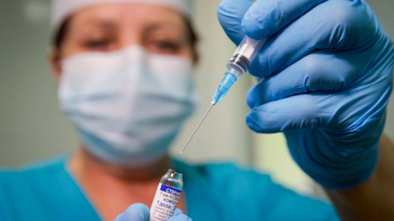 Bilim Kurulu: Toplumun yüzde 90'ı tam doz aşılanmalı