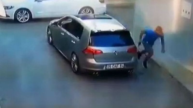 İzmir'de sokak ortasında işlenen cinayetin görüntüsü ortaya çıktı