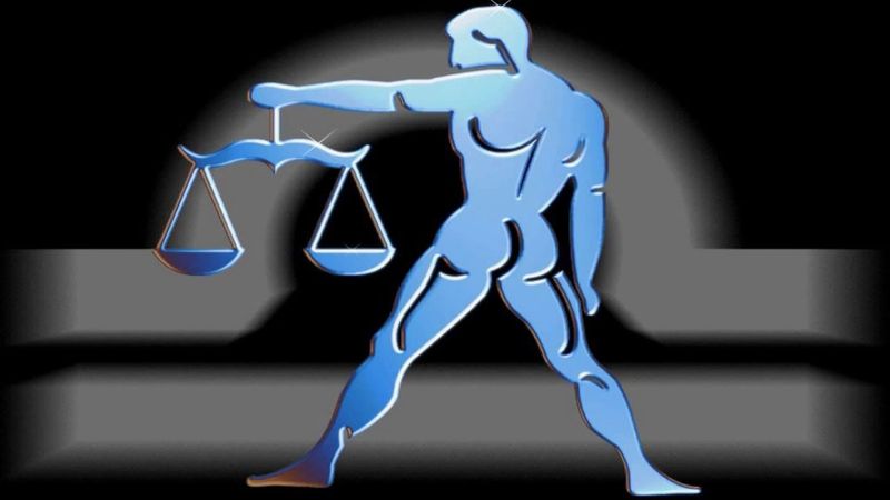 Güzel, yakışıklı, dengeli ve havalı: İşte Terazi burcu ünlüleri