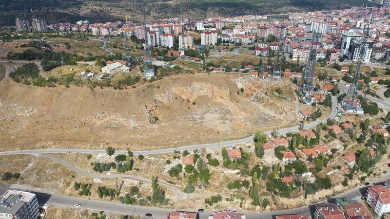 CHP'li Ankara Büyükşehir Belediyesi'nden heykel yarışması