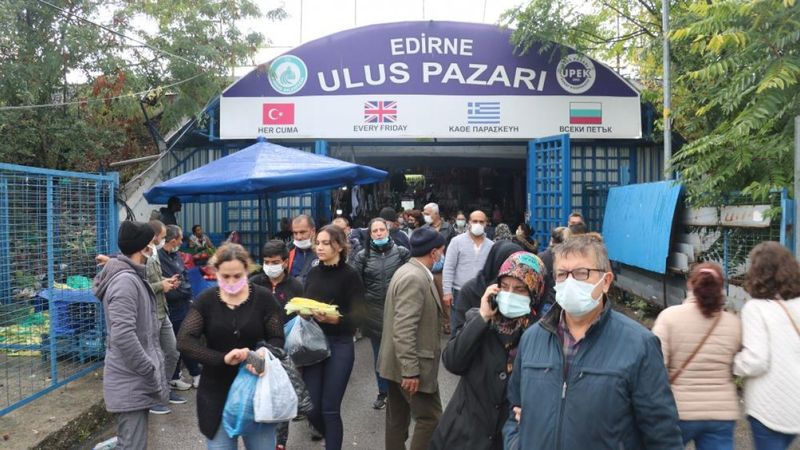Edirne Ulus Pazarı soğuğa rağmen rağbet görüyor