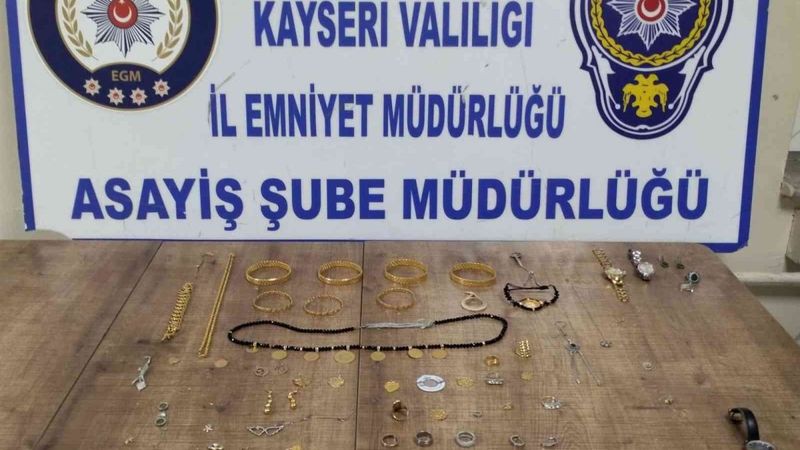 Ankara’da 75 parça ziynet eşya çaldılar, Kayseri’de yakalandılar