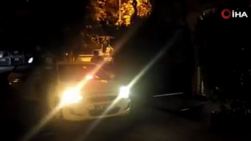 Kadıköy’de polis, 2 değnekçiyi yakaladı