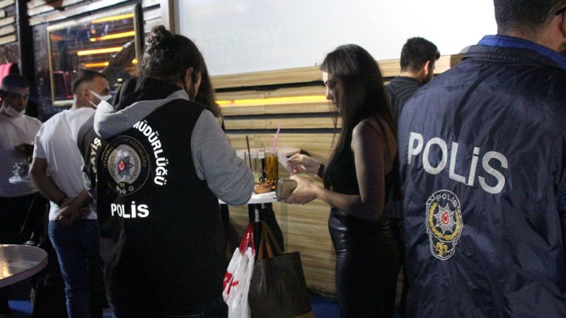 İstanbul'da eğlence mekanlarına denetim yapıldı