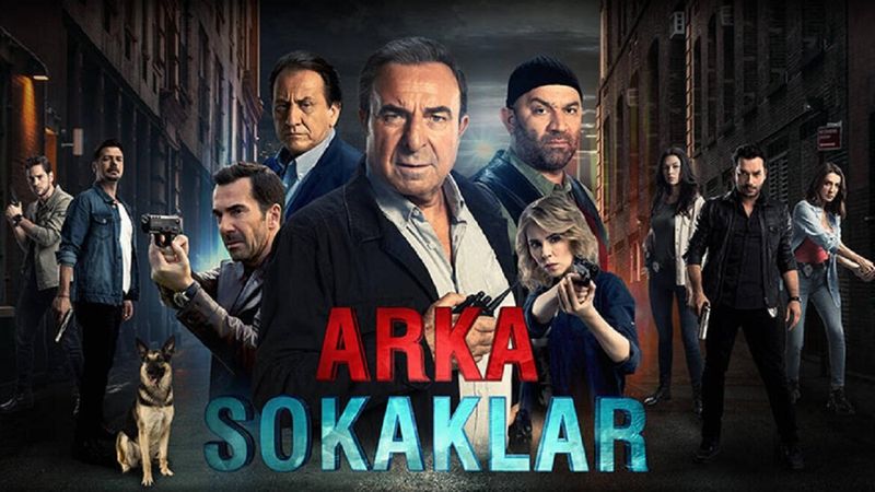 Arka Sokaklar'da şoke eden sahne! Ünlü oyuncu diziden ayrıldı mı?