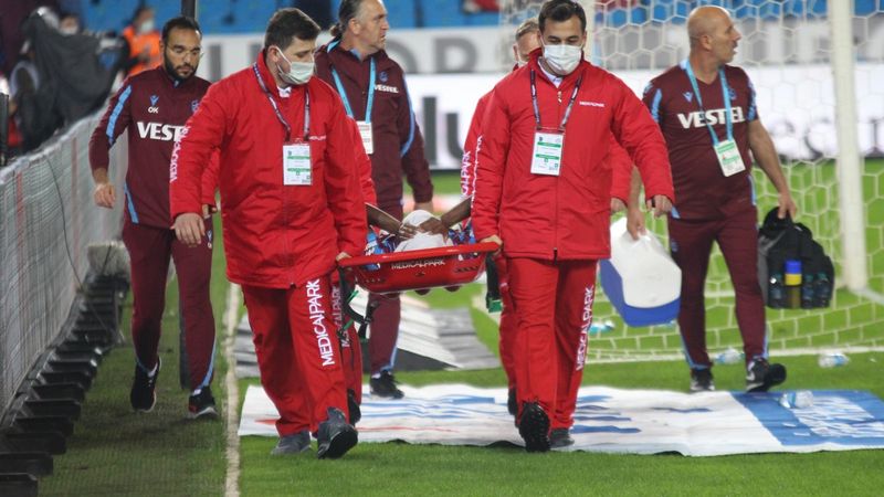 Trabzonspor'da Gervinho'nun yan çapraz bağları koptu