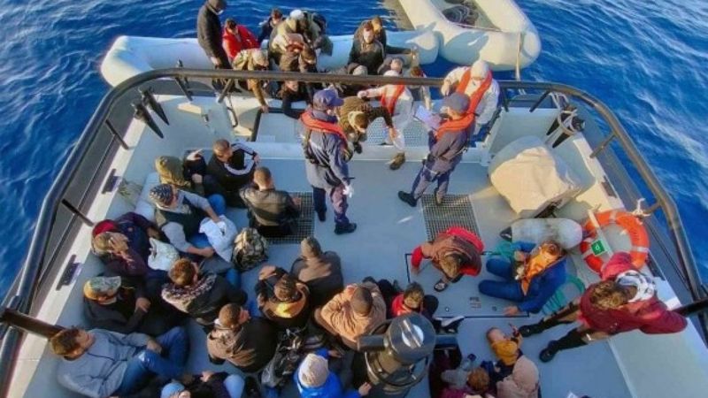 Marmaris’te 80 göçmen kurtarıldı