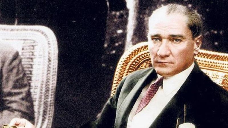 10 Kasım şiirleri 2021: 2, 3, 4, 5 kıtalık en güzel, farklı, kısa, uzun 10 Kasım Atatürk'ü Anma Günü şiirleri