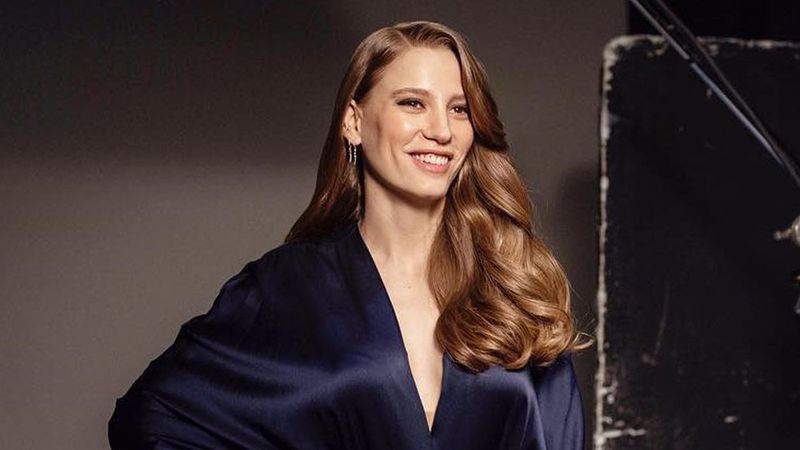 Serenay Sarıkaya'nın yeni sevgilisi ortaya çıktı! Meğer o isim Çağatay Ulusoy'un...