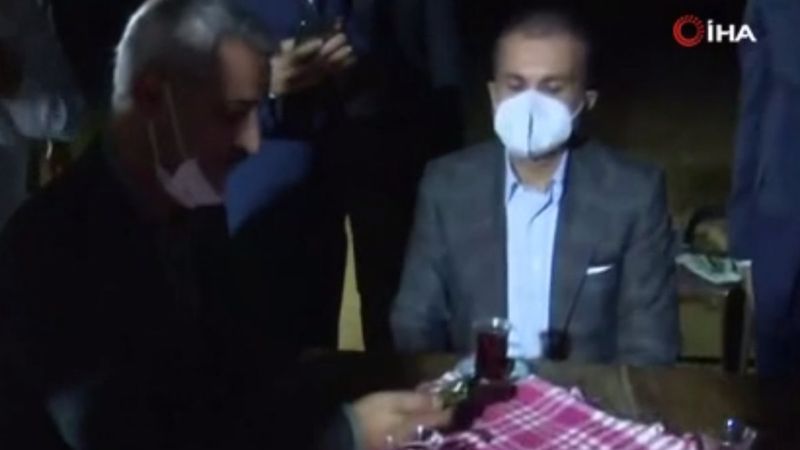 Cumhurbaşkanı Erdoğan, şehidin Kozan'daki ağabeyini aradı
