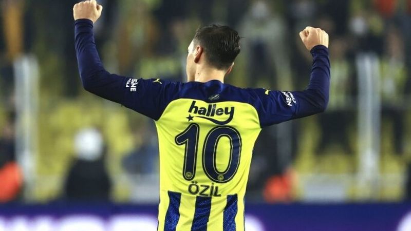 Mesut Özil açıkladı: M10 Token nedir, nasıl alınır? Çok yakında!
