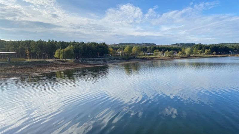 Bilecik Pelitözü Göleti yosunlardan temizlendi