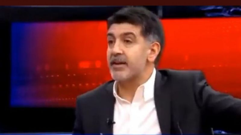 Levent Gültekin: Başörtülülerin bu ülkeden özür dilemesi gerekiyor