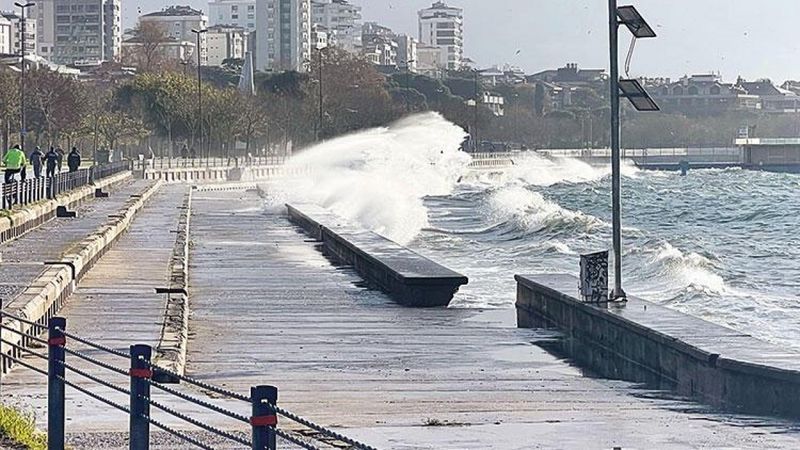 Meteoroloji'den fırtına uyarısı: Yarın da devam edecek