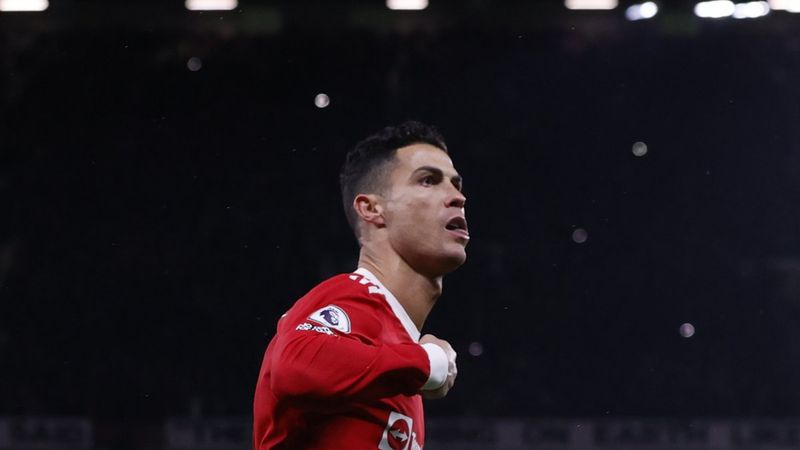 Cristiano Ronaldo resmi maçlarda 800 gole ulaşan ilk futbolcu oldu