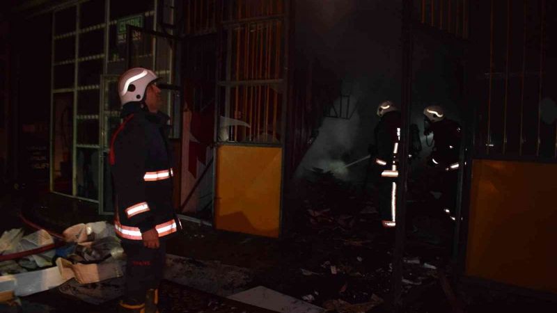 Malatya’da sanayi sitesinde yangın