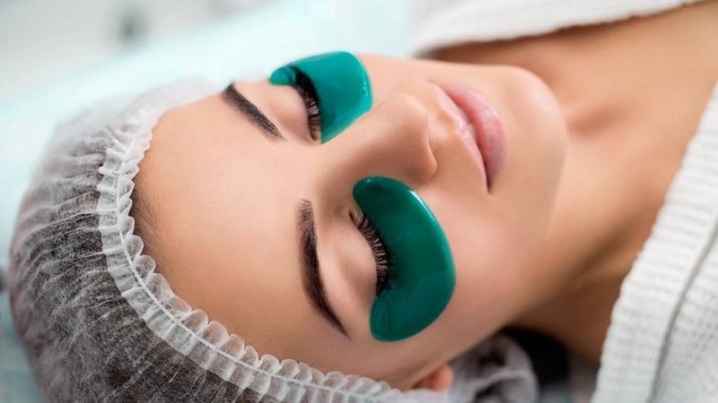 Marifeti büyük maliyeti küçük 5 doğal gözaltı maskesi